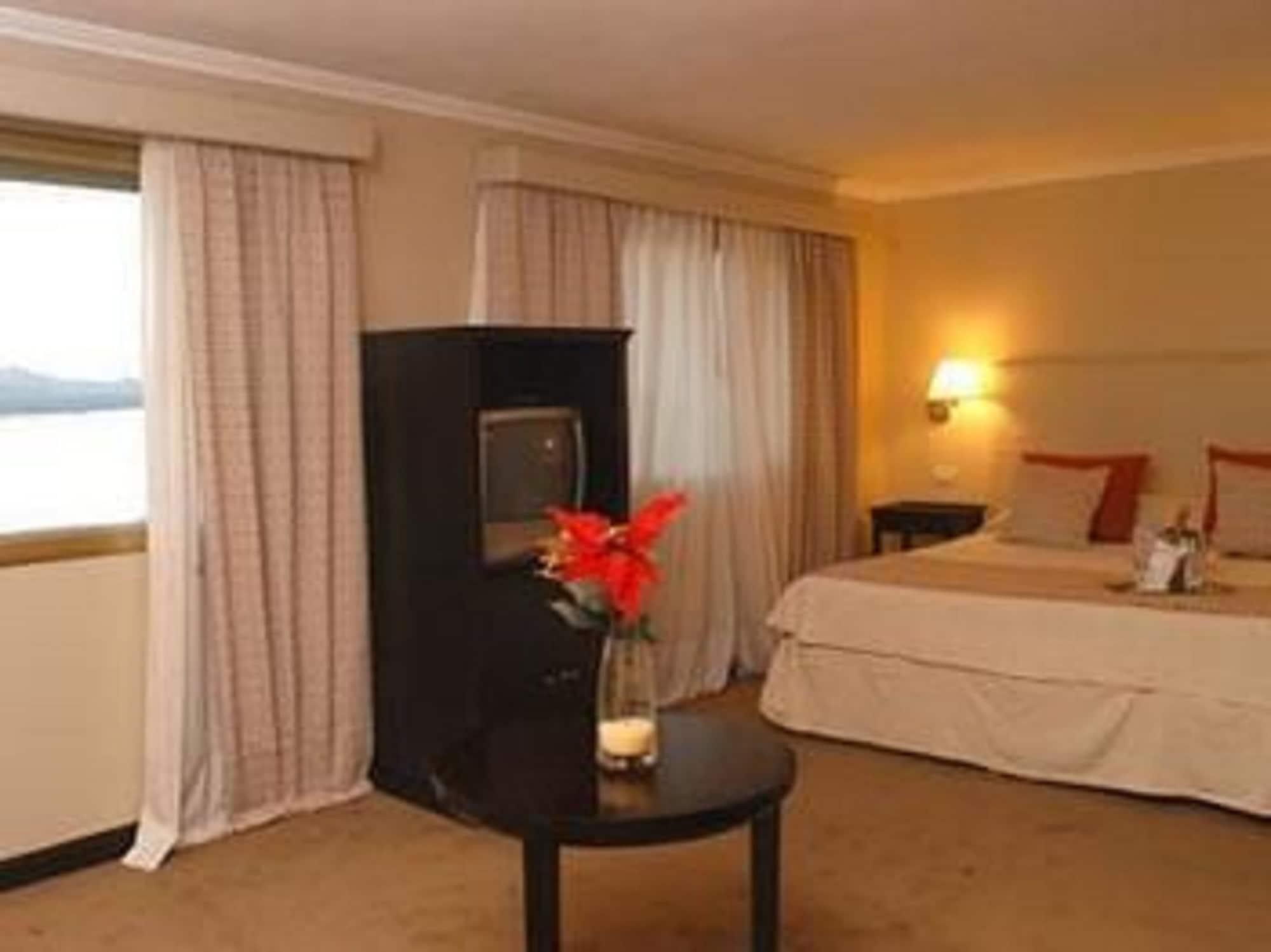 Kenton Palace Bariloche Екстер'єр фото