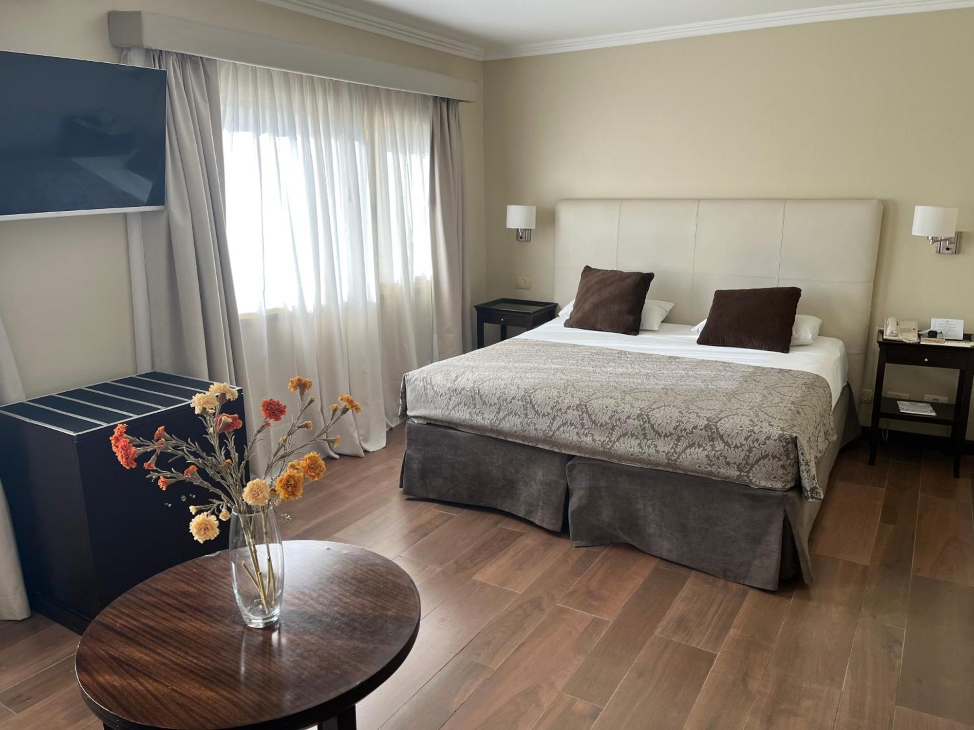Kenton Palace Bariloche Екстер'єр фото